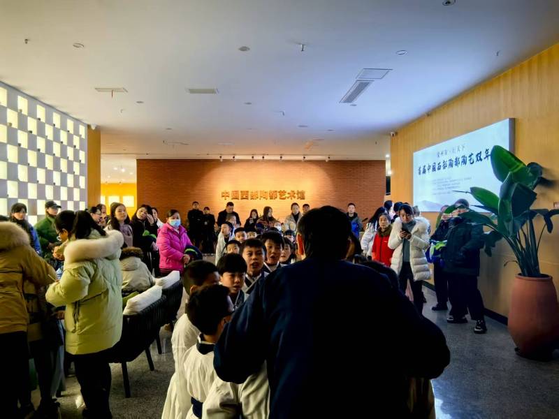 理塘县培训讲座公司如何赋能文旅产业：定制化培训助力产业人才升级